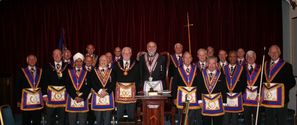 RW Bro David Ashbolt, Provincial Grand Master, visits Loge la France No 459 - 18th June 2018